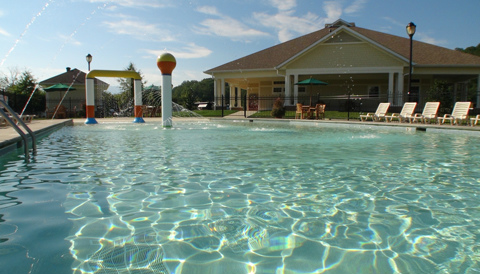 An outdoor swimming pool in the cabin